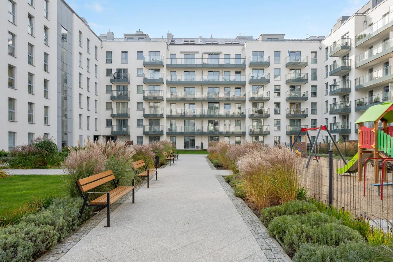 Angielska Grobla City Center & Marina By Downtown Apartments Гданск Екстериор снимка