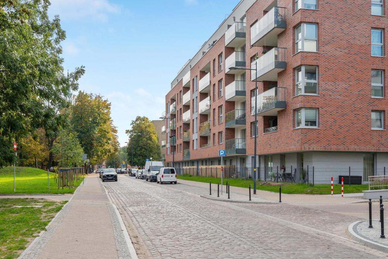Angielska Grobla City Center & Marina By Downtown Apartments Гданск Екстериор снимка
