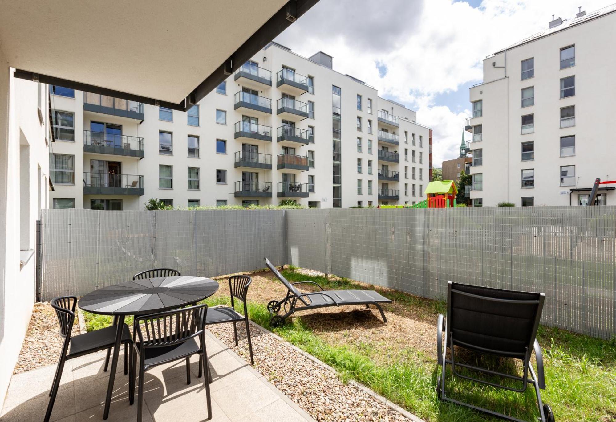 Angielska Grobla City Center & Marina By Downtown Apartments Гданск Стая снимка